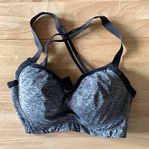 Victoria’s Secret Sport 32DD sports bra